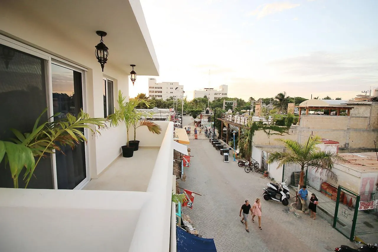 Tres Mentiras Boutique Hotel Oaxaca Isla Mujeres 4*,